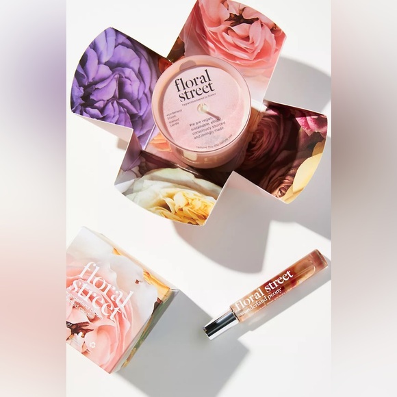 Floral Street x Anthropologie Exclusive Wonderland Candle Gift Set - Picture 2 of 5